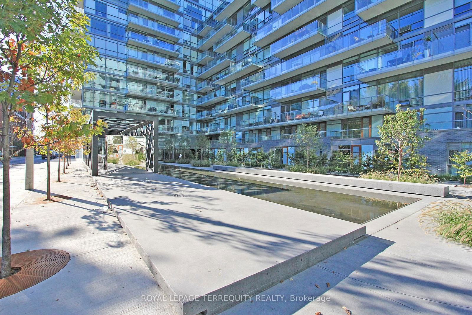 55 Stewart St, unit 902 for sale