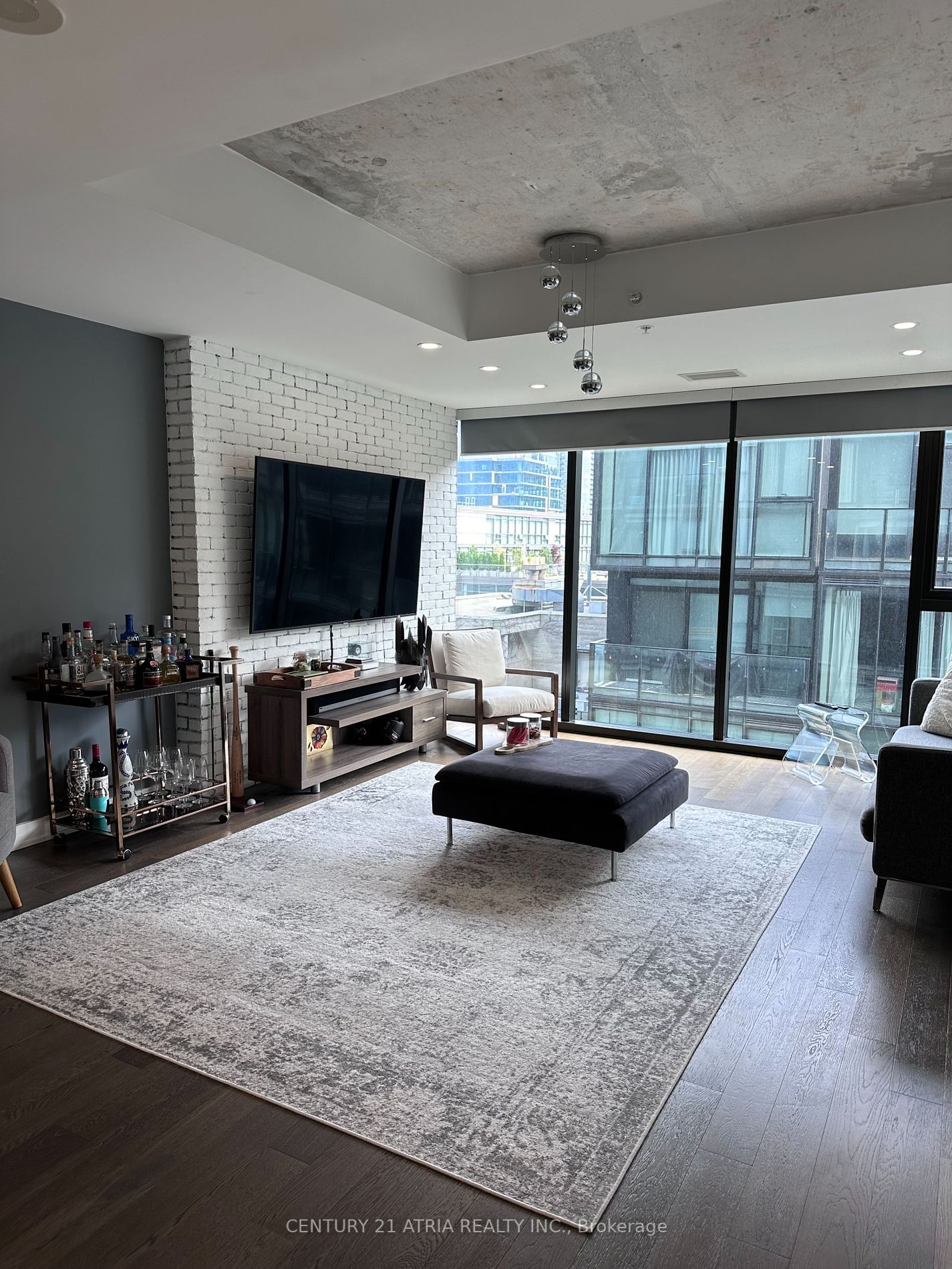 629 King St W, unit 1032 for rent - image #2