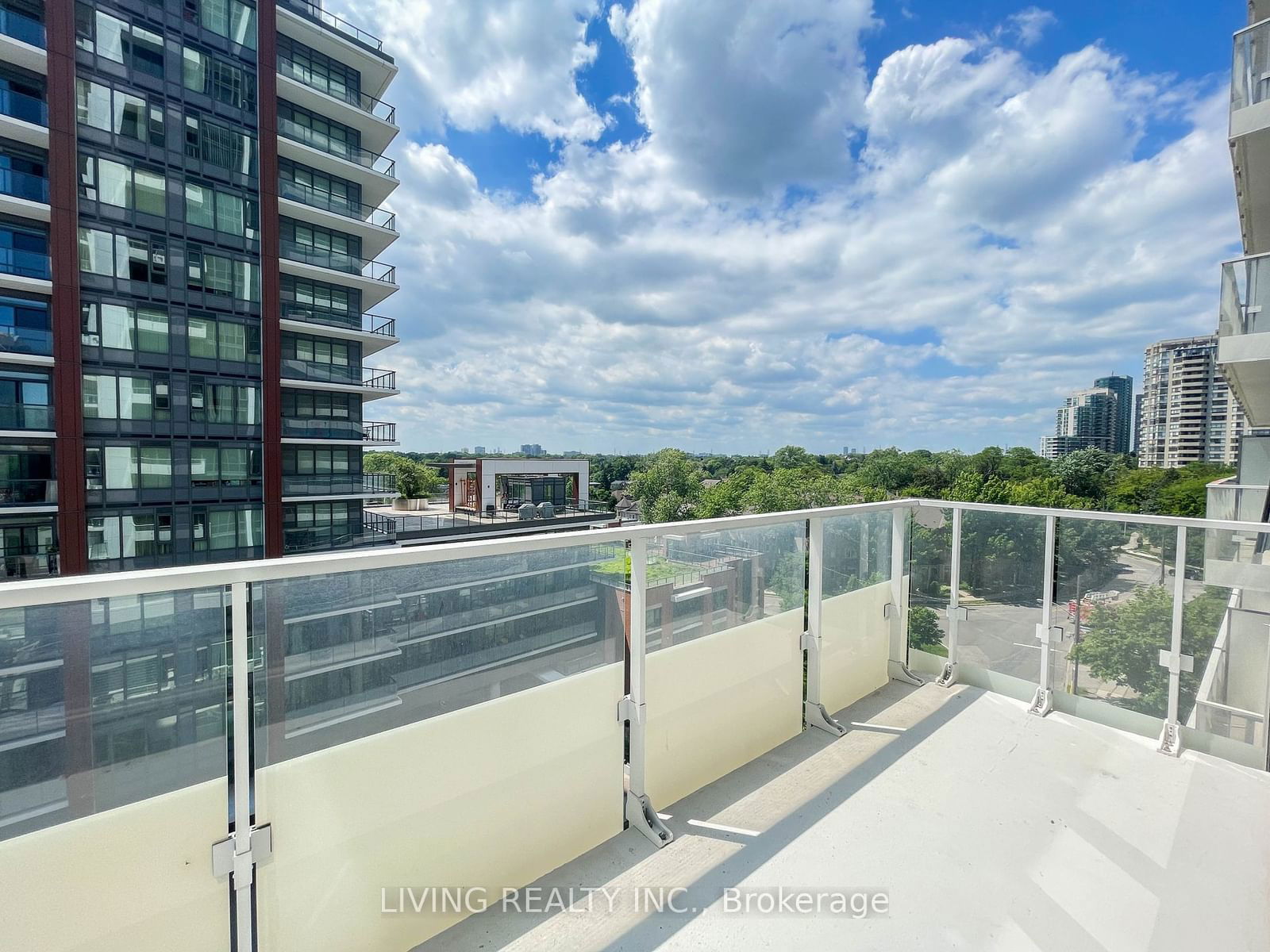 75 Canterbury Pl, unit 807 for sale - image #1