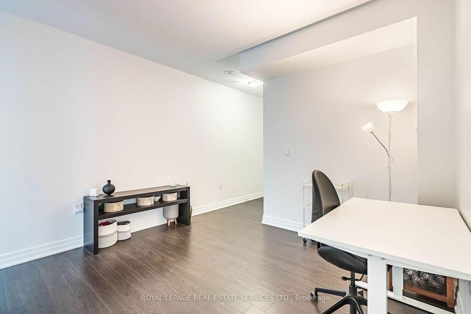 8 the Esplanade, unit 1302 for sale - image #25