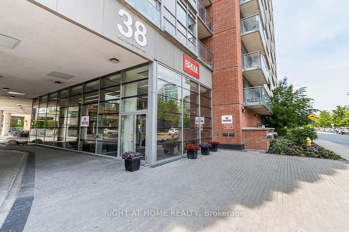 38 Joe Shuster Way, unit 318 for sale