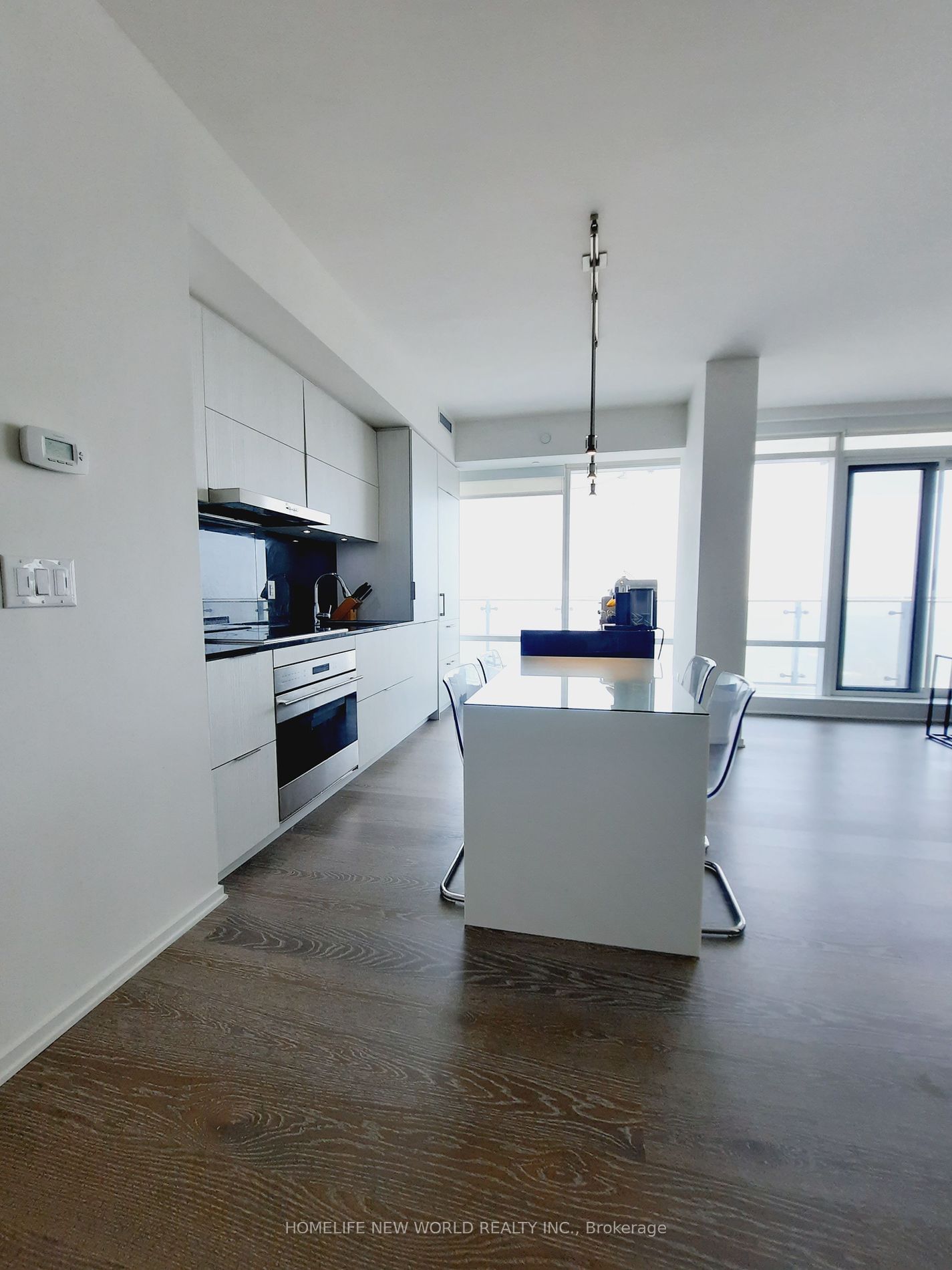 1 Bloor St E, unit 6902 for sale