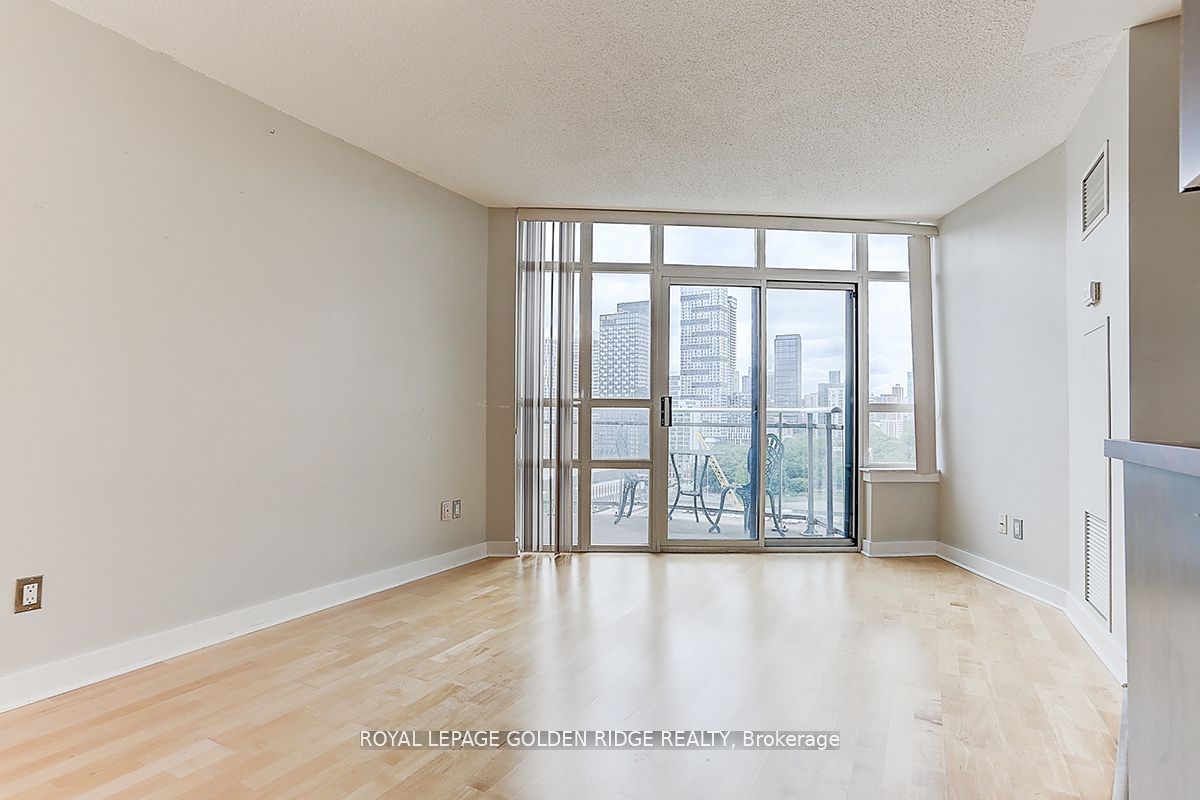 255 Richmond St E, unit PH11 for sale