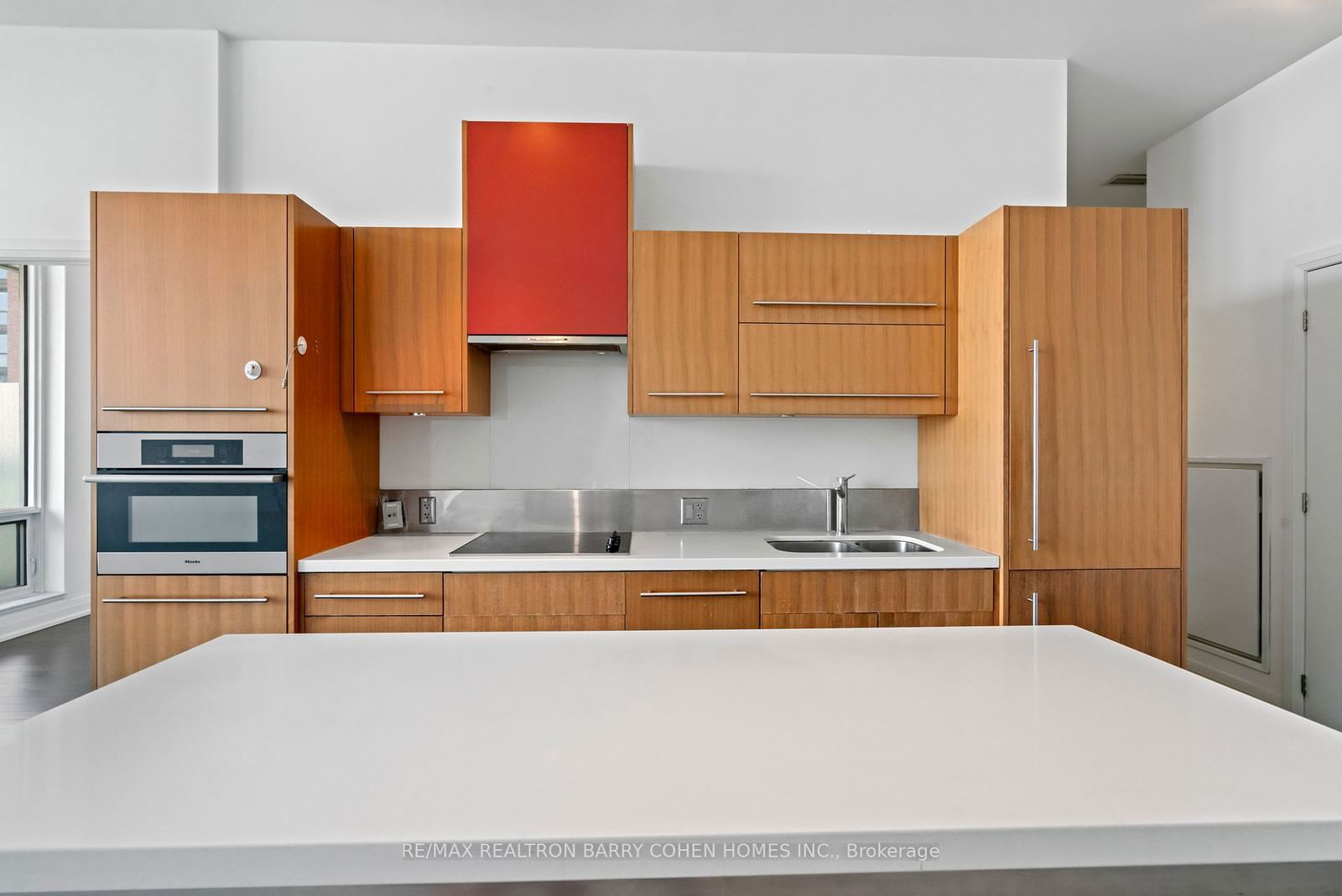 80 John St, unit 4405 for sale - image #9