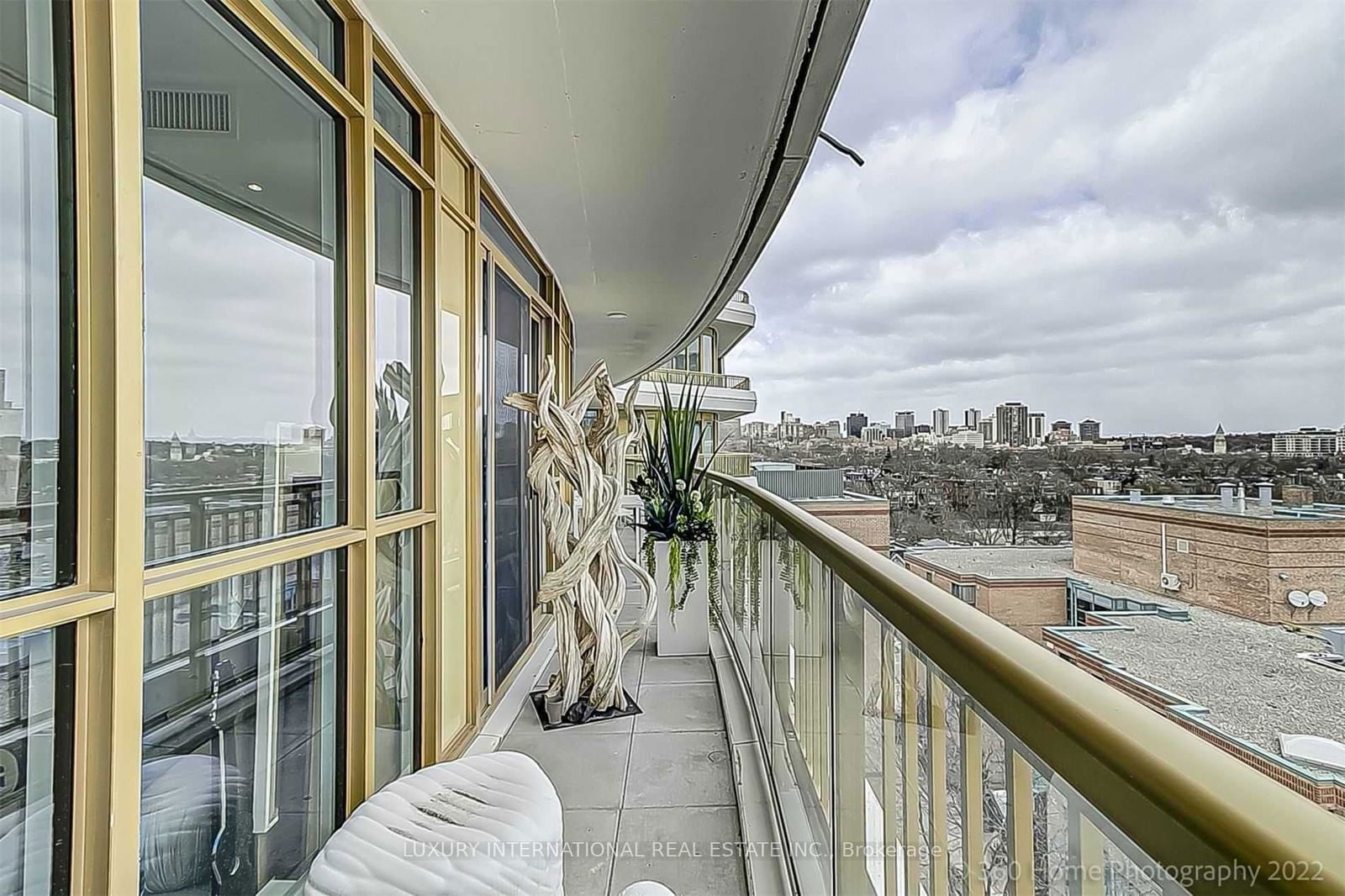 151 Avenue Rd, unit 805 for sale - image #15