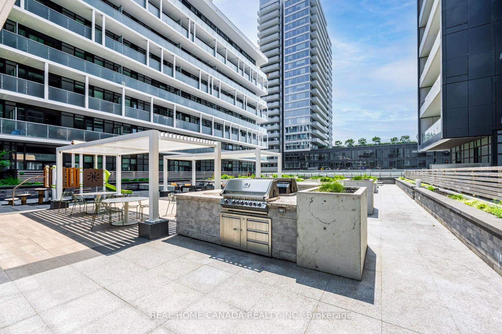 225 Sumach St, unit 2105 for sale - image #32