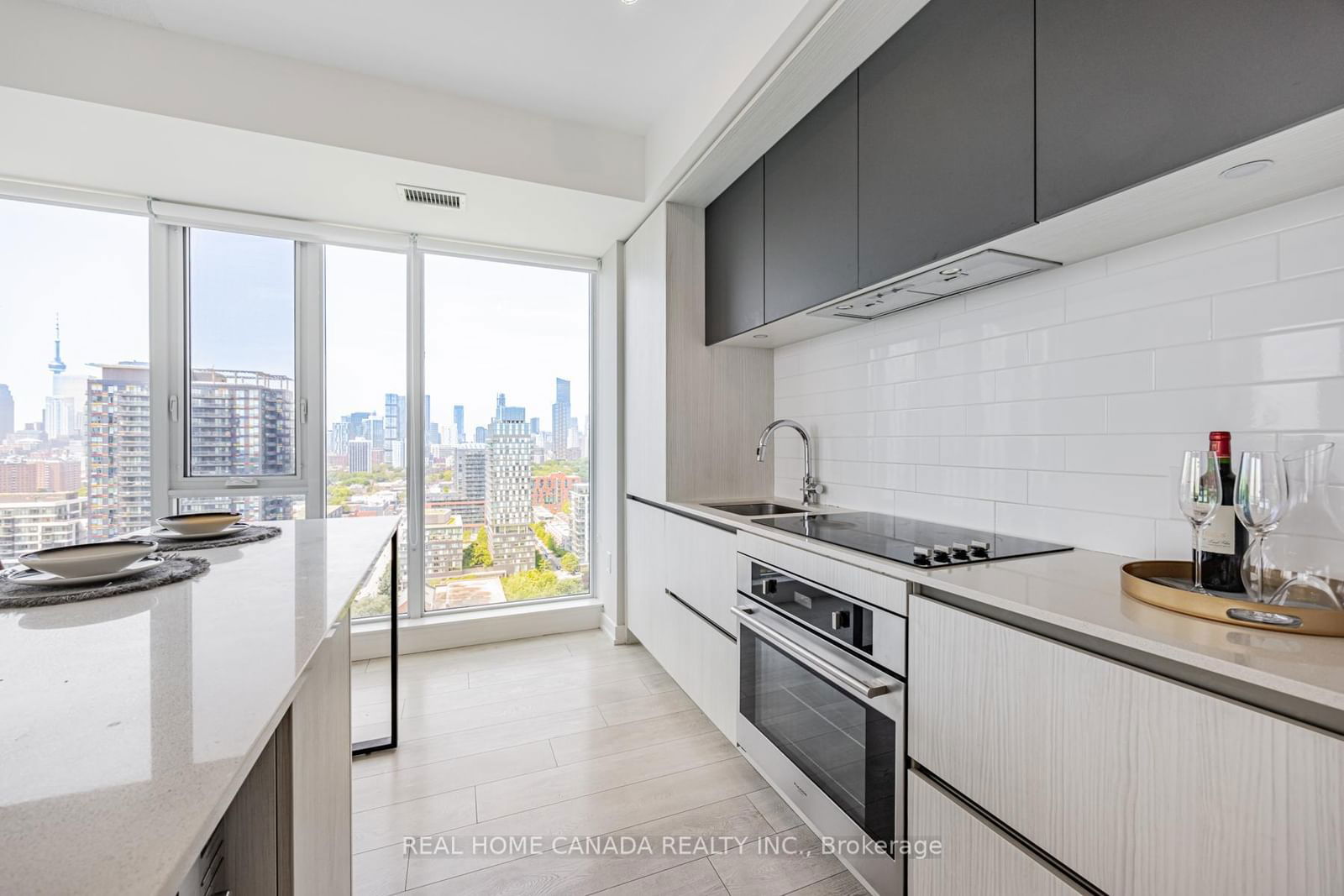 225 Sumach St, unit 2105 for sale - image #8