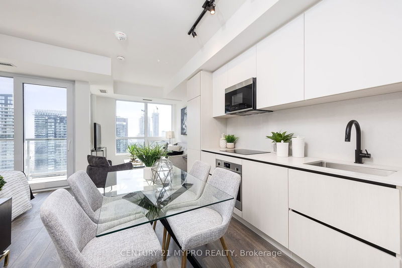 108 Peter St, unit 4209 for sale - image #1