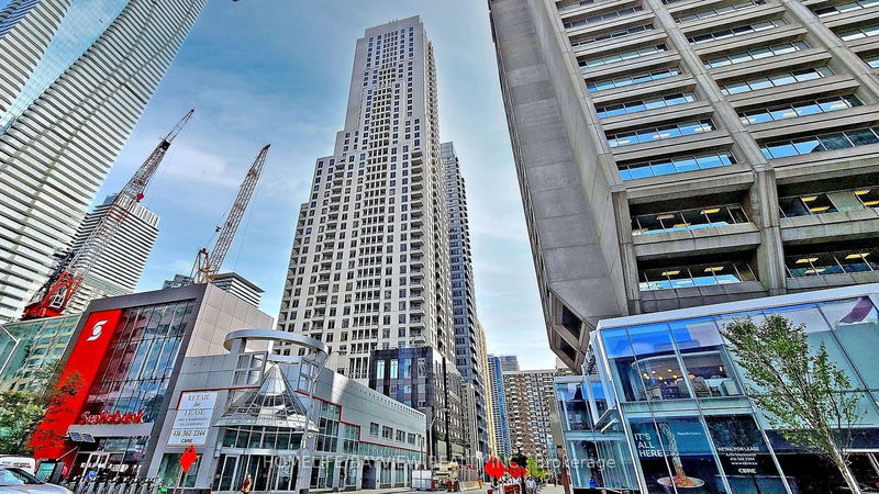 35 Balmuto St, unit 1502 for sale - image #1