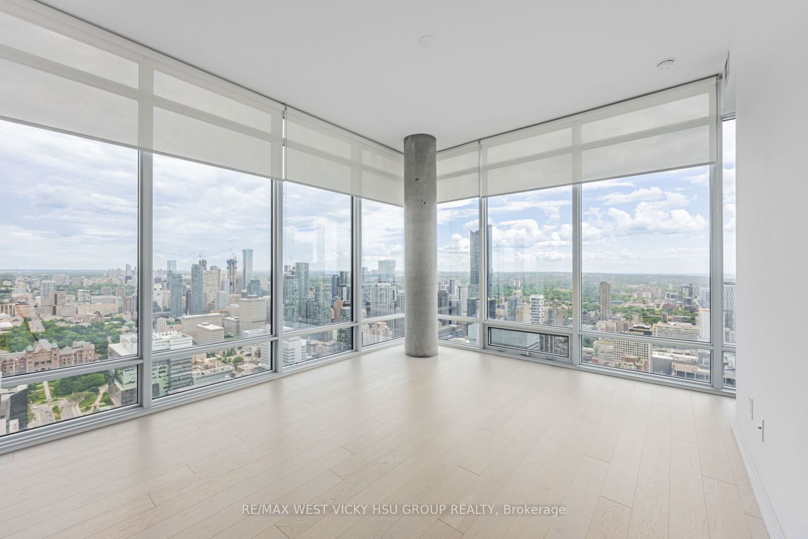 488 University Ave, unit 5202 for rent - image #12