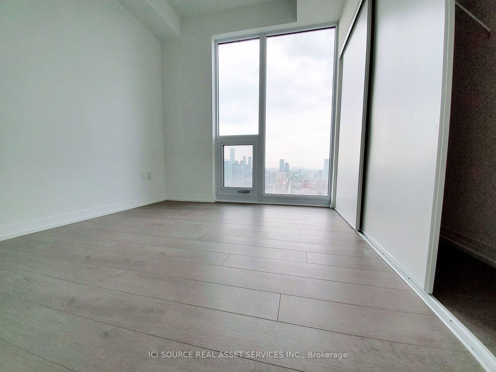 251 Jarvis St, unit 4210 for sale - image #7