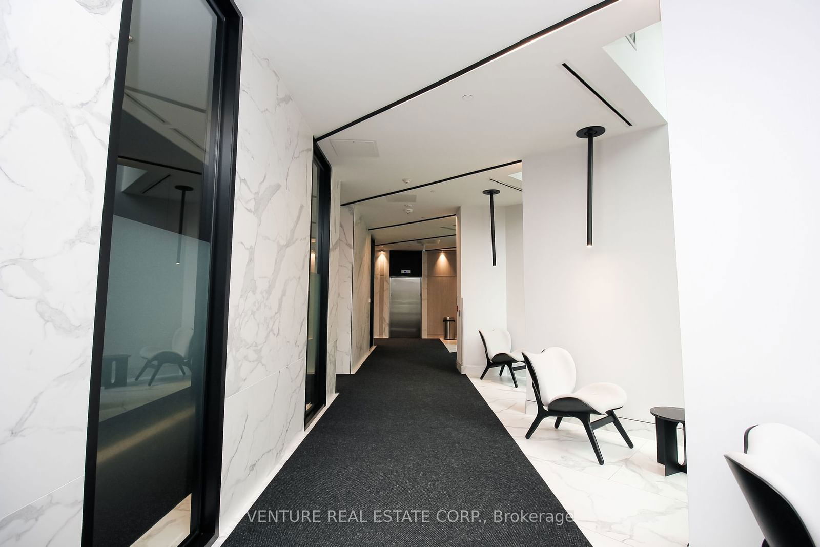 30 Tretti Way, unit 810 for sale - image #3