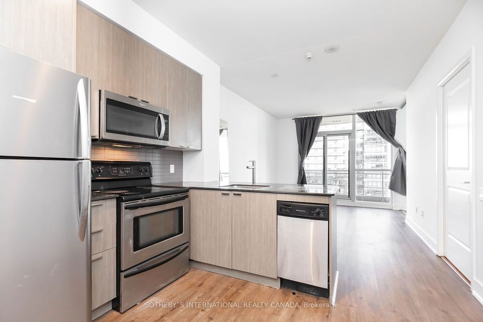 23 Sheppard Ave E, unit 2612 for sale - image #2