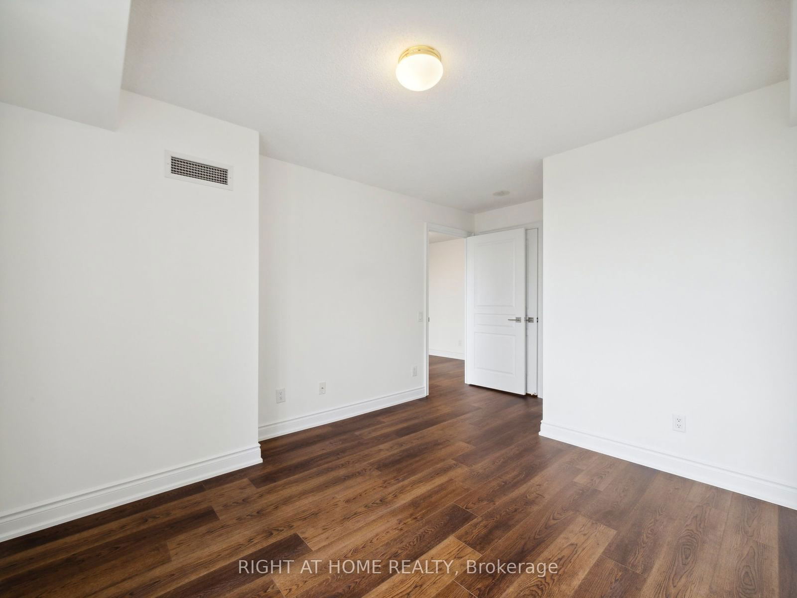 10 Northtown Way, unit 1601 for sale - image #12