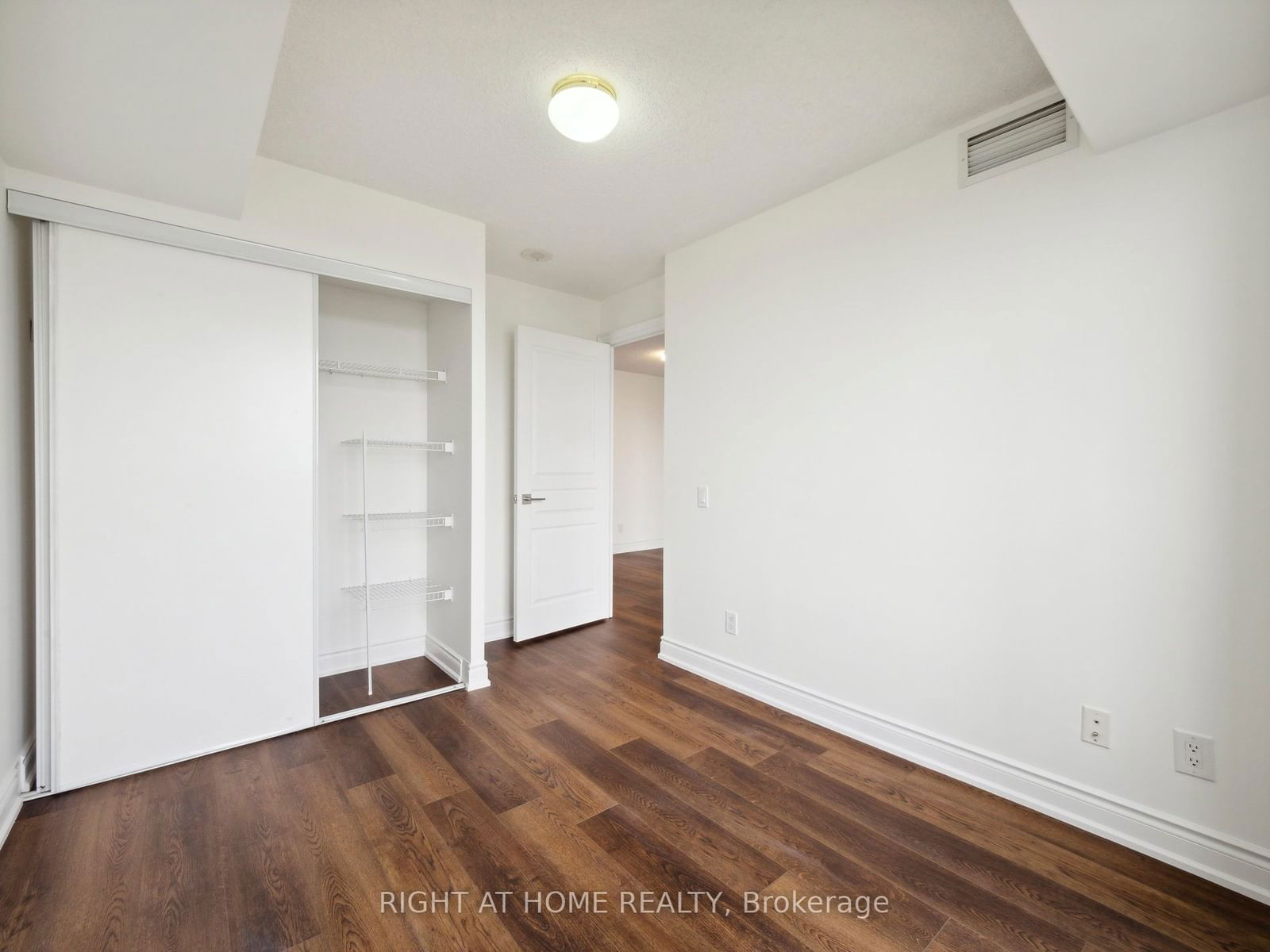 10 Northtown Way, unit 1601 for sale - image #14