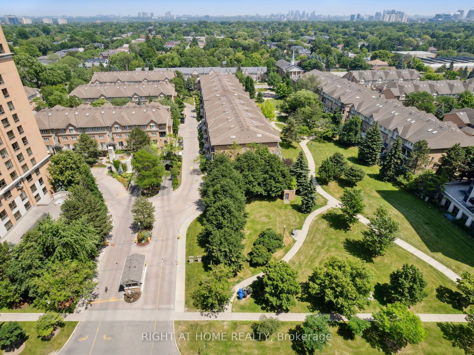 10 Northtown Way, unit 1601 for sale - image #18