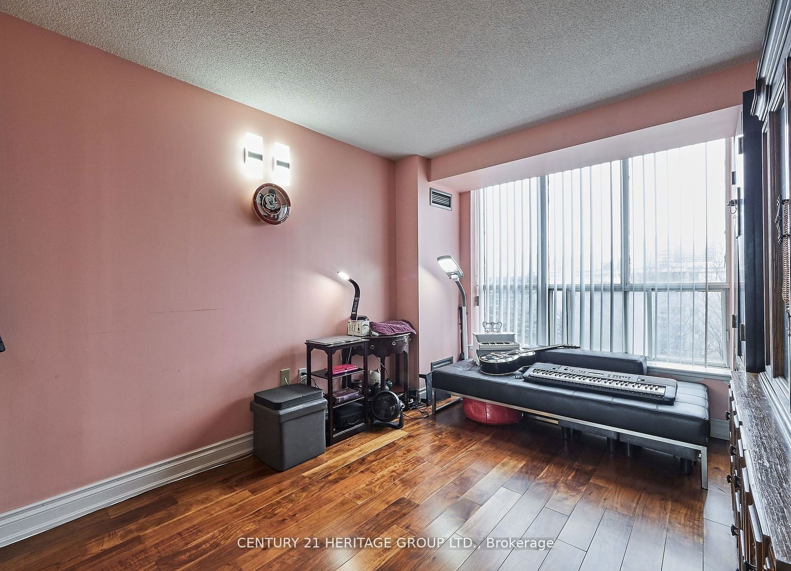 21 Overlea Blvd, unit 511 for rent