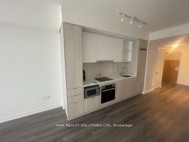 138 Downes St, unit 5302 for rent - image #2