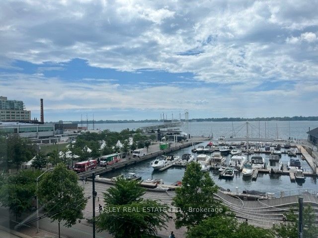 250 Queens Quay, unit 501 for sale