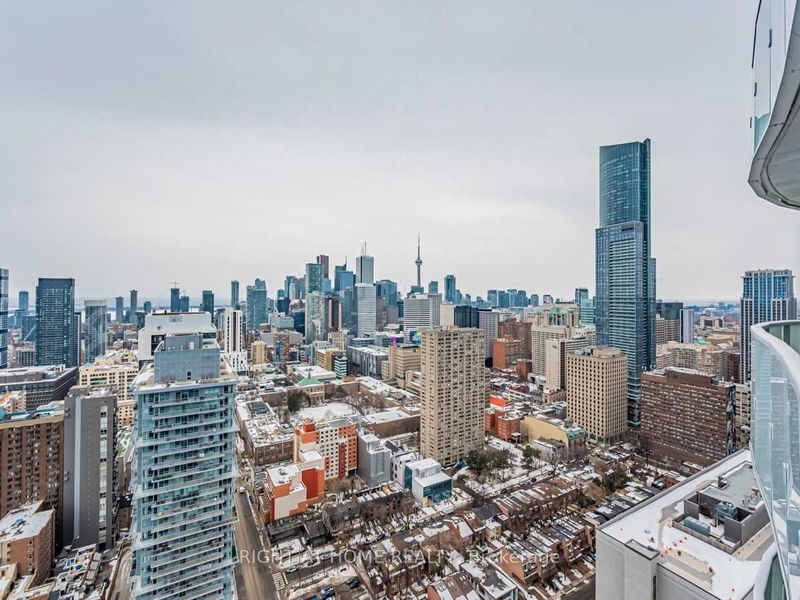 403 Church St, unit 2401 for sale - image #1