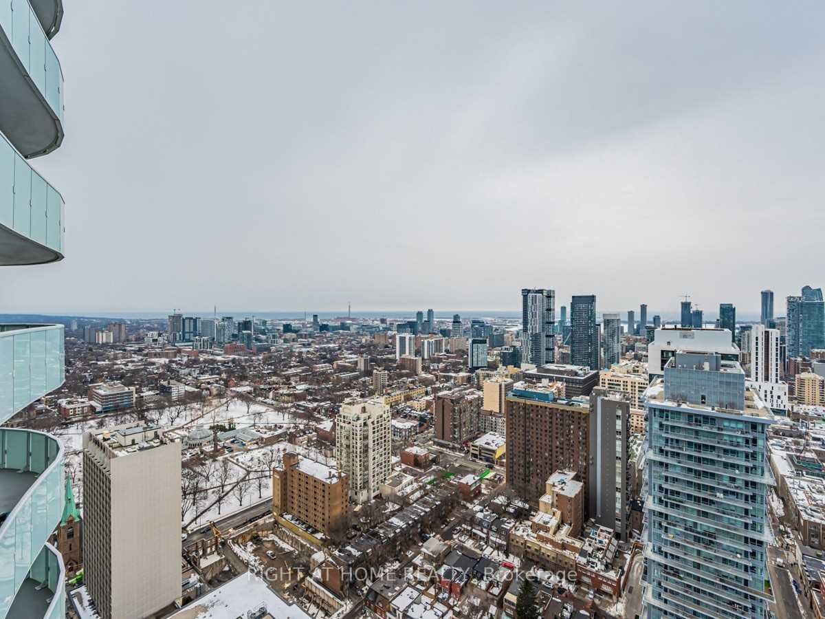 403 Church St, unit 2401 for sale - image #18