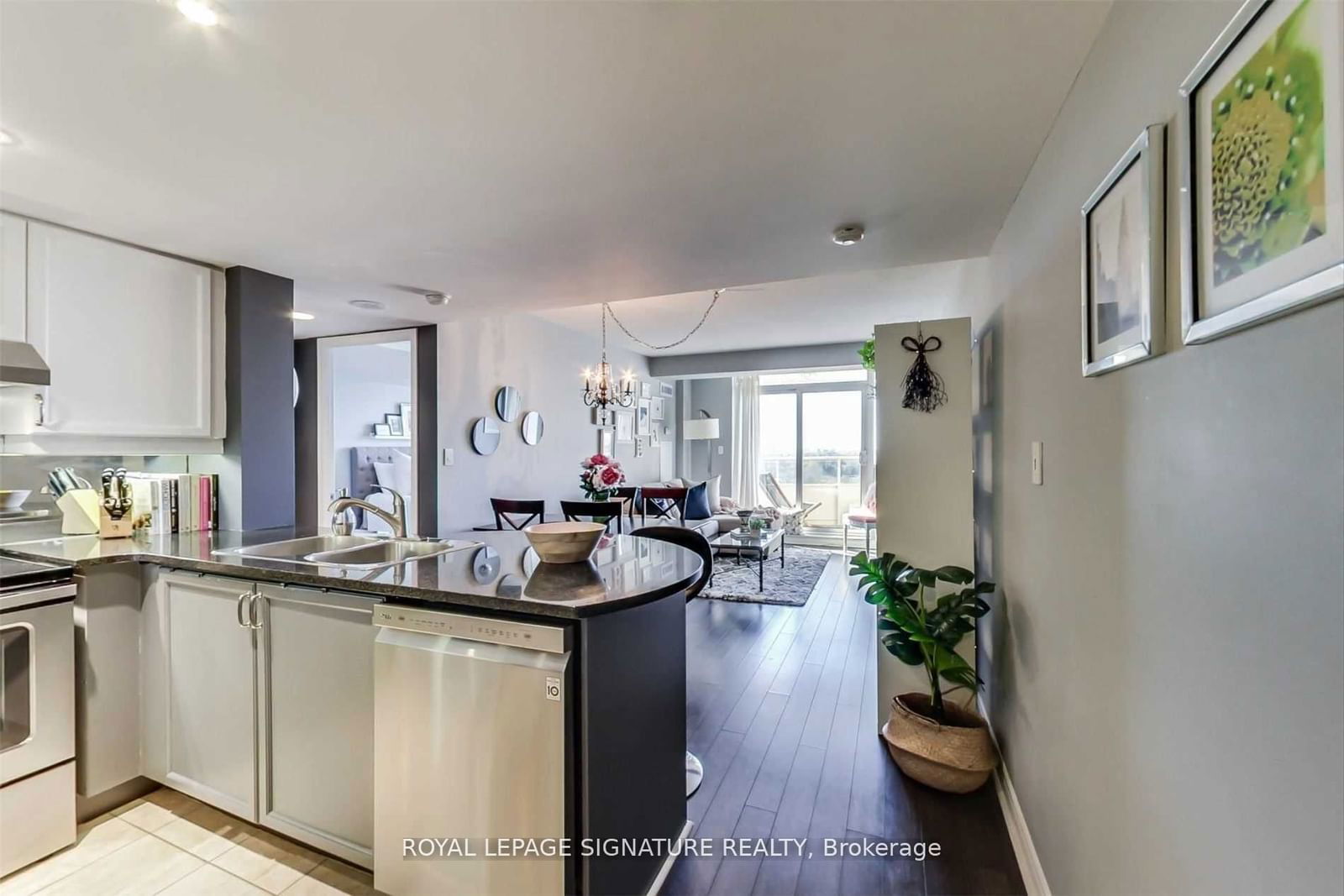 1 Rean Dr, unit 1509 for sale - image #4