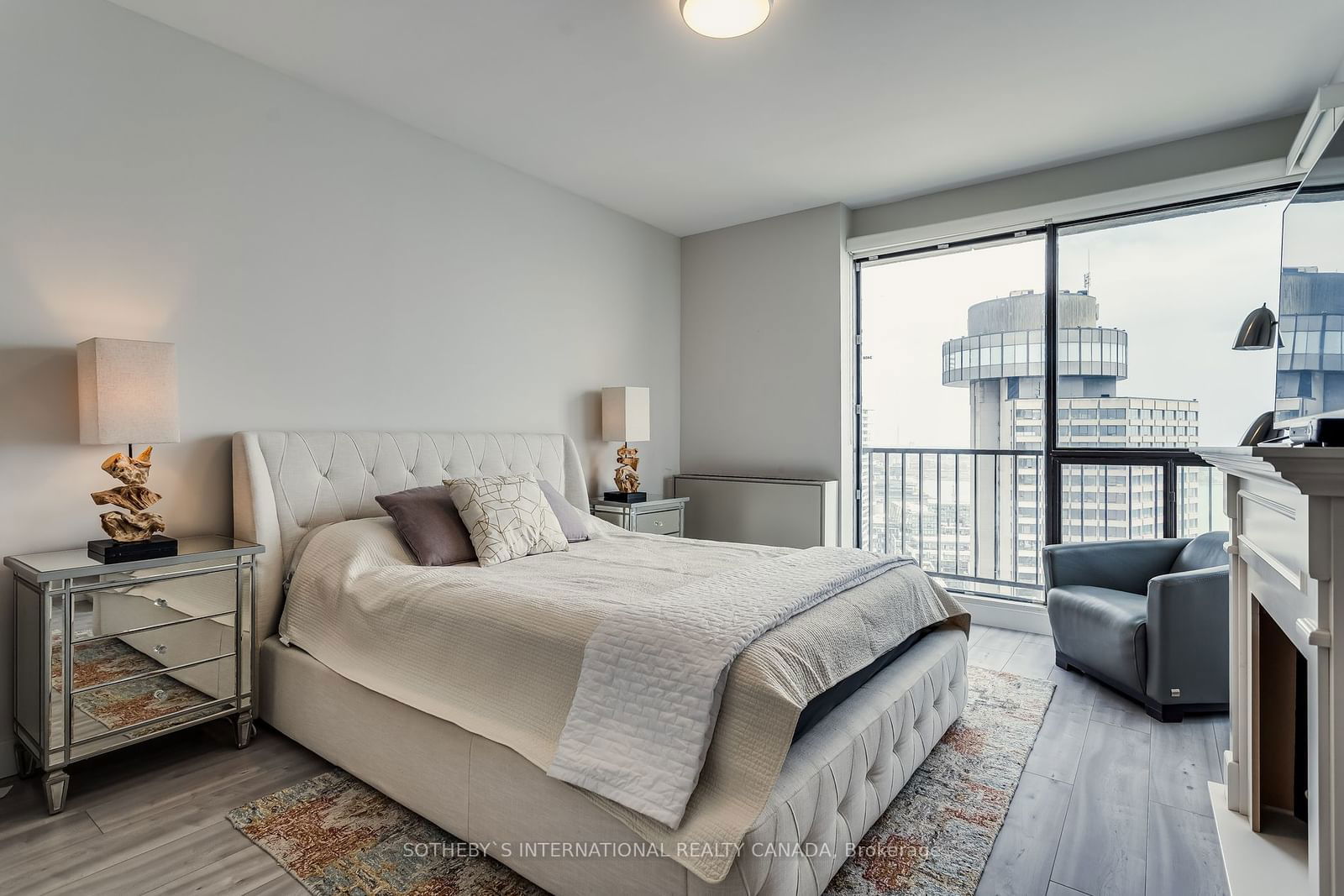 33 Harbour Sq, unit 3408 for sale - image #22