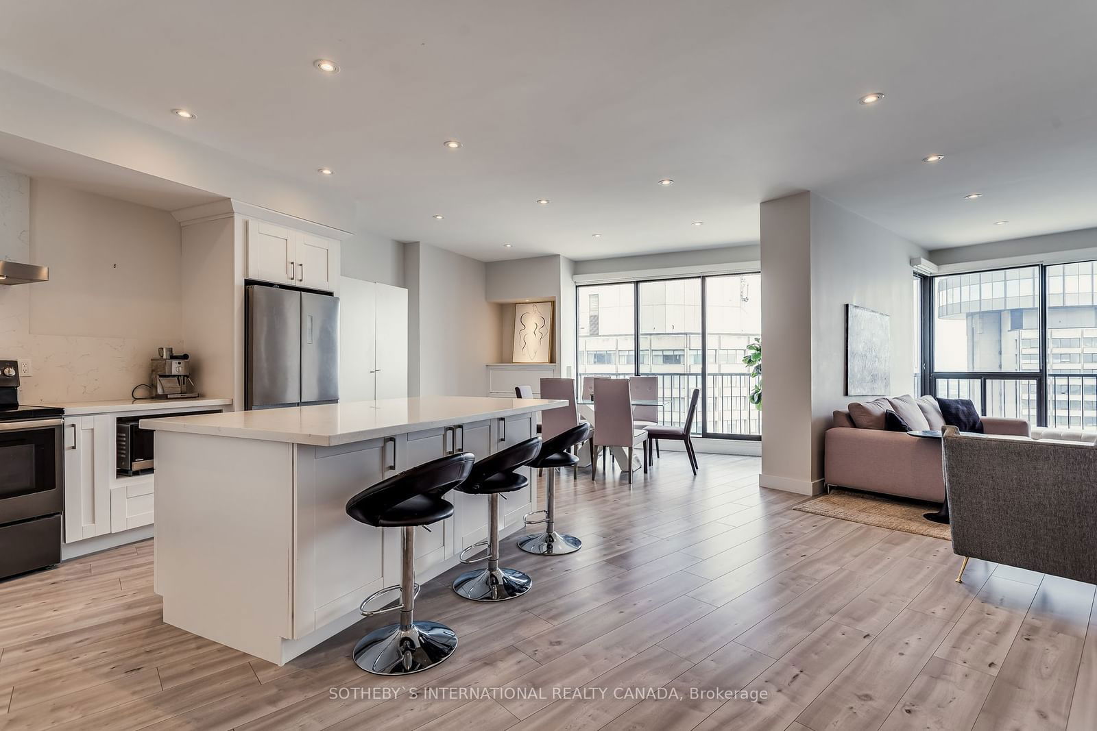 33 Harbour Sq, unit 3408 for sale - image #8