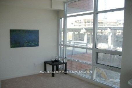 15 Bruyeres Mews, unit 405 for rent - image #9