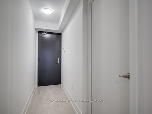 955 Bay St, unit 618 for rent - image #2