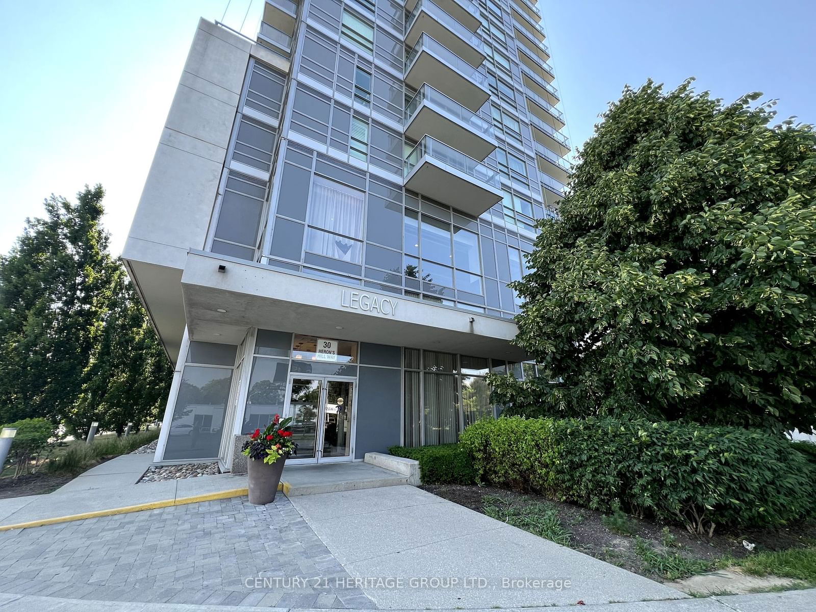 30 Herons Hill Way, unit 1604 for sale