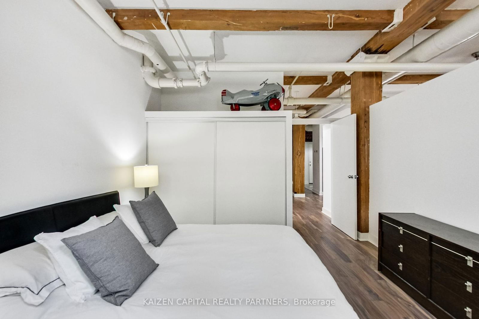 90 Sherbourne St, unit 103 for sale - image #8