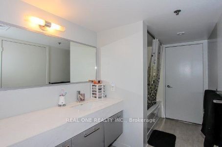 21 Nelson St, unit 301 for rent - image #8