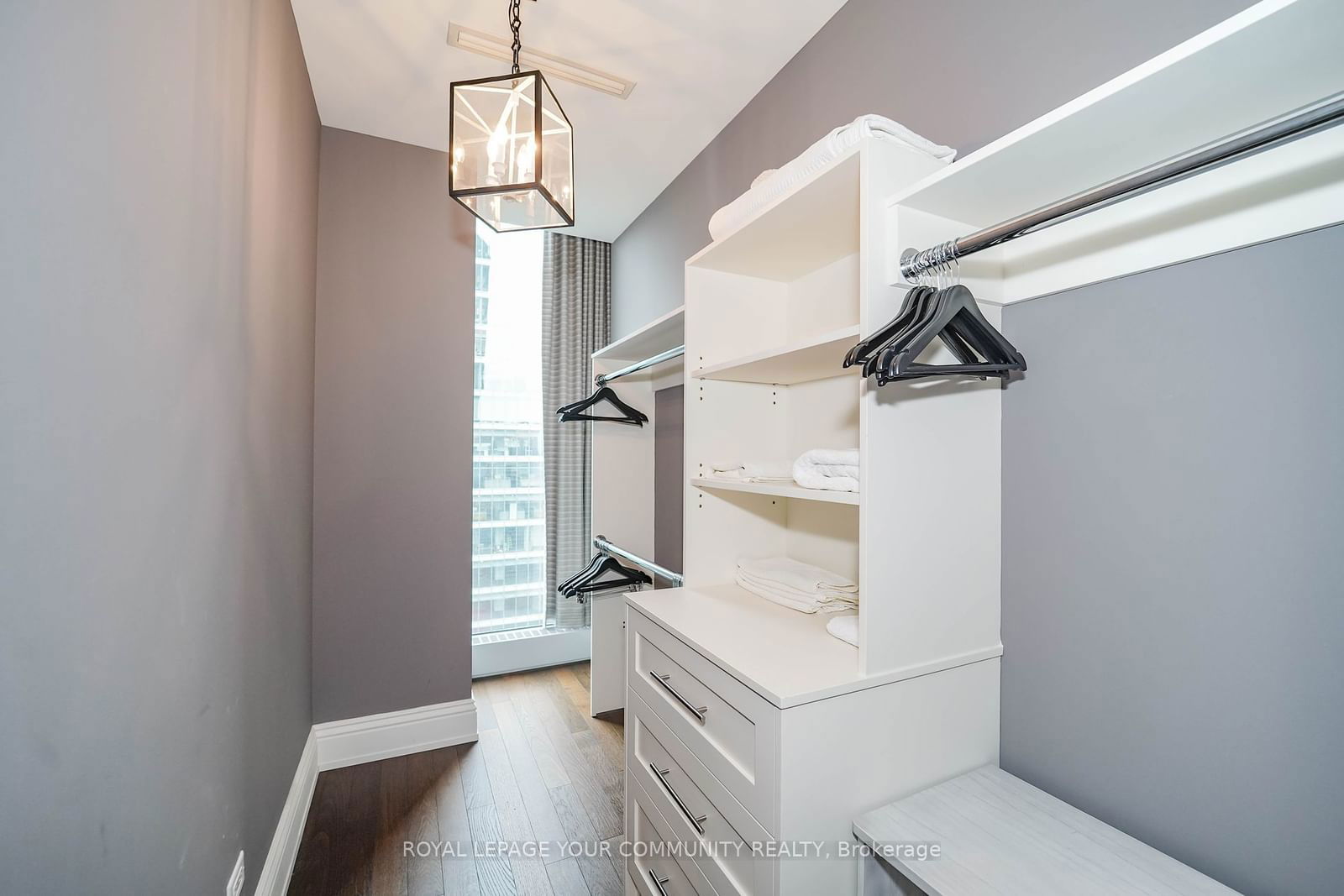 183 Wellington St W, unit 3903 for sale - image #21