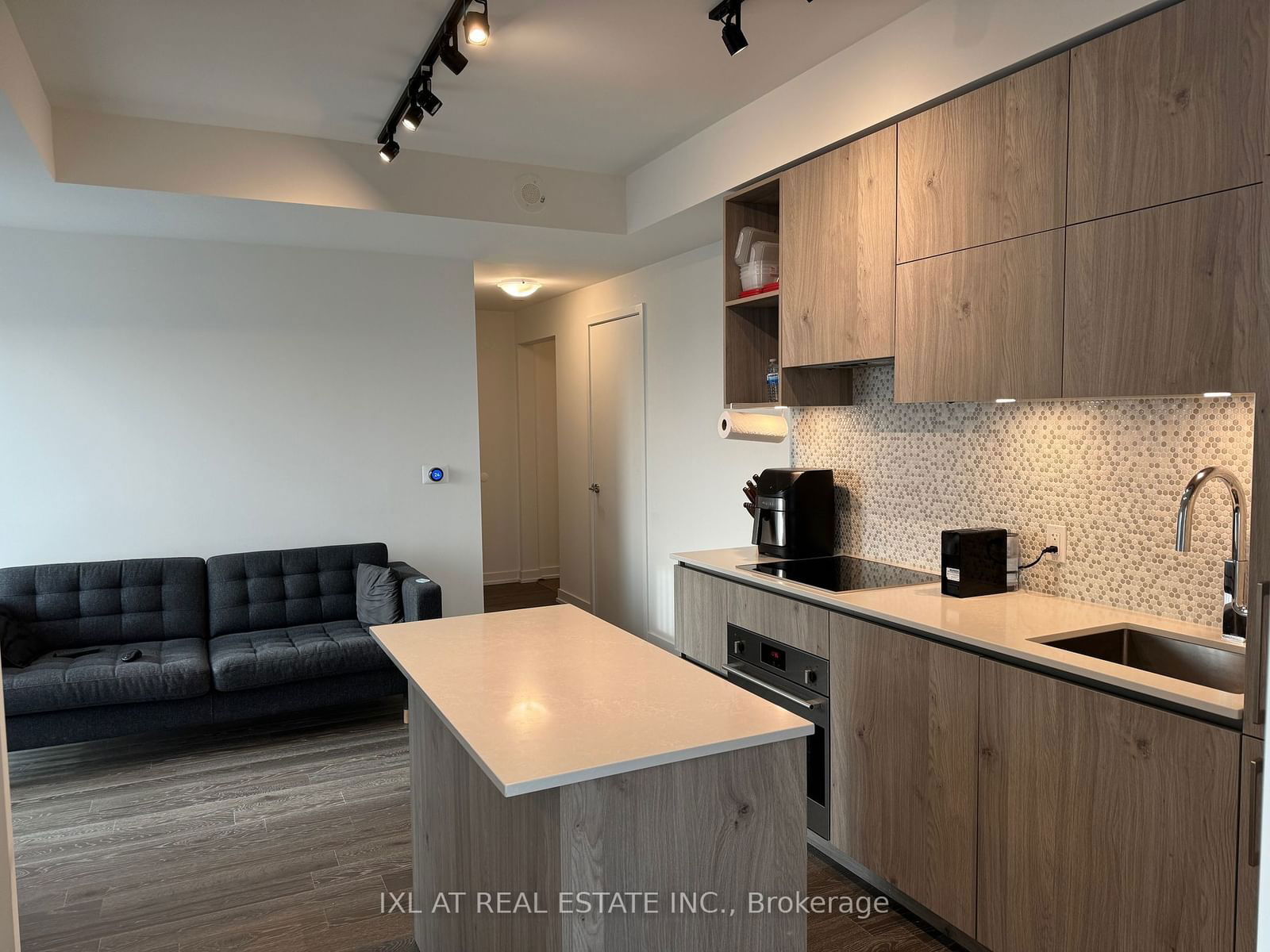 1 Yorkville Ave, unit 3808 for sale - image #3