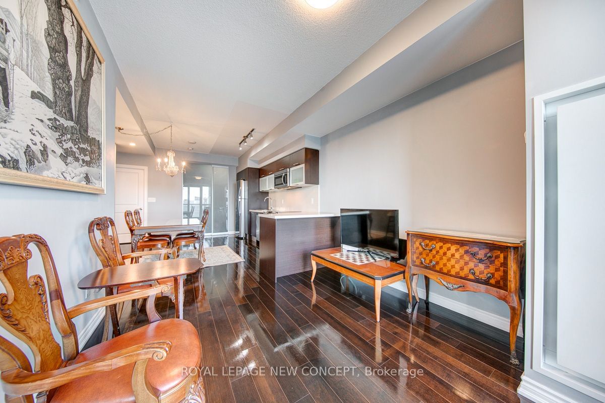 386 Yonge St, unit 4409 for sale - image #11