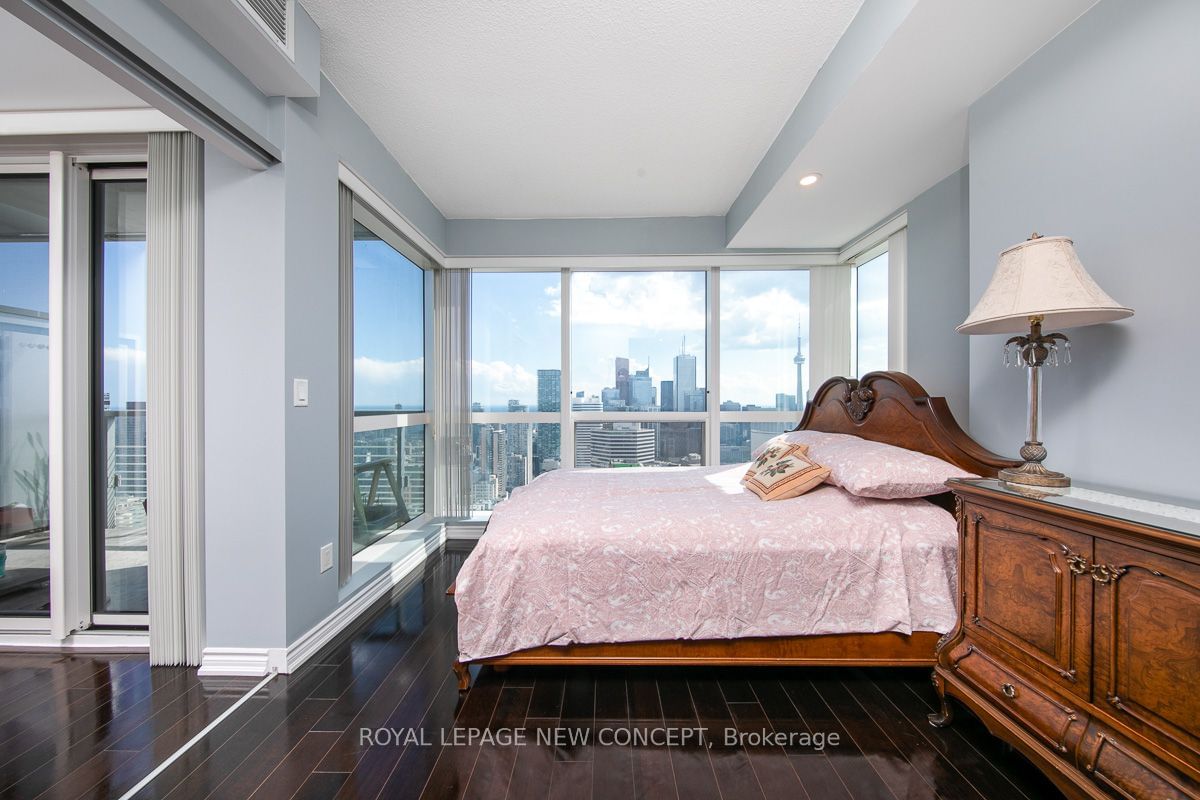 386 Yonge St, unit 4409 for sale - image #17