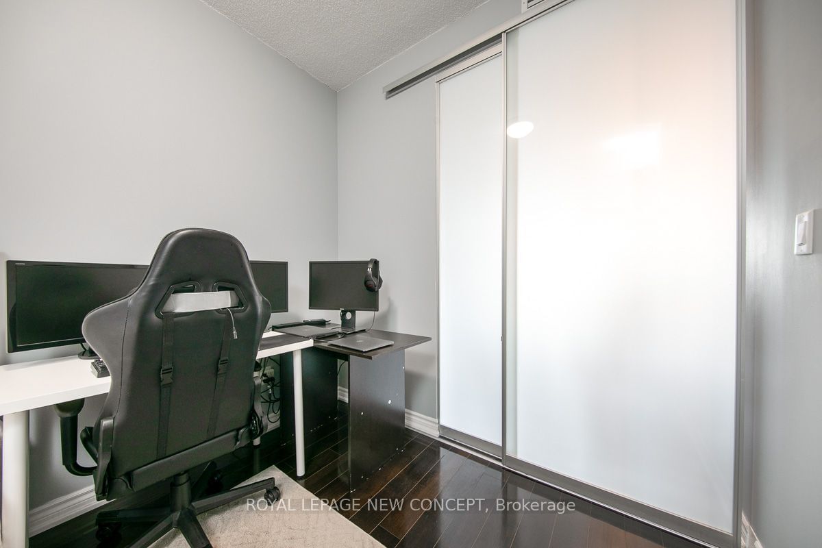 386 Yonge St, unit 4409 for sale - image #24