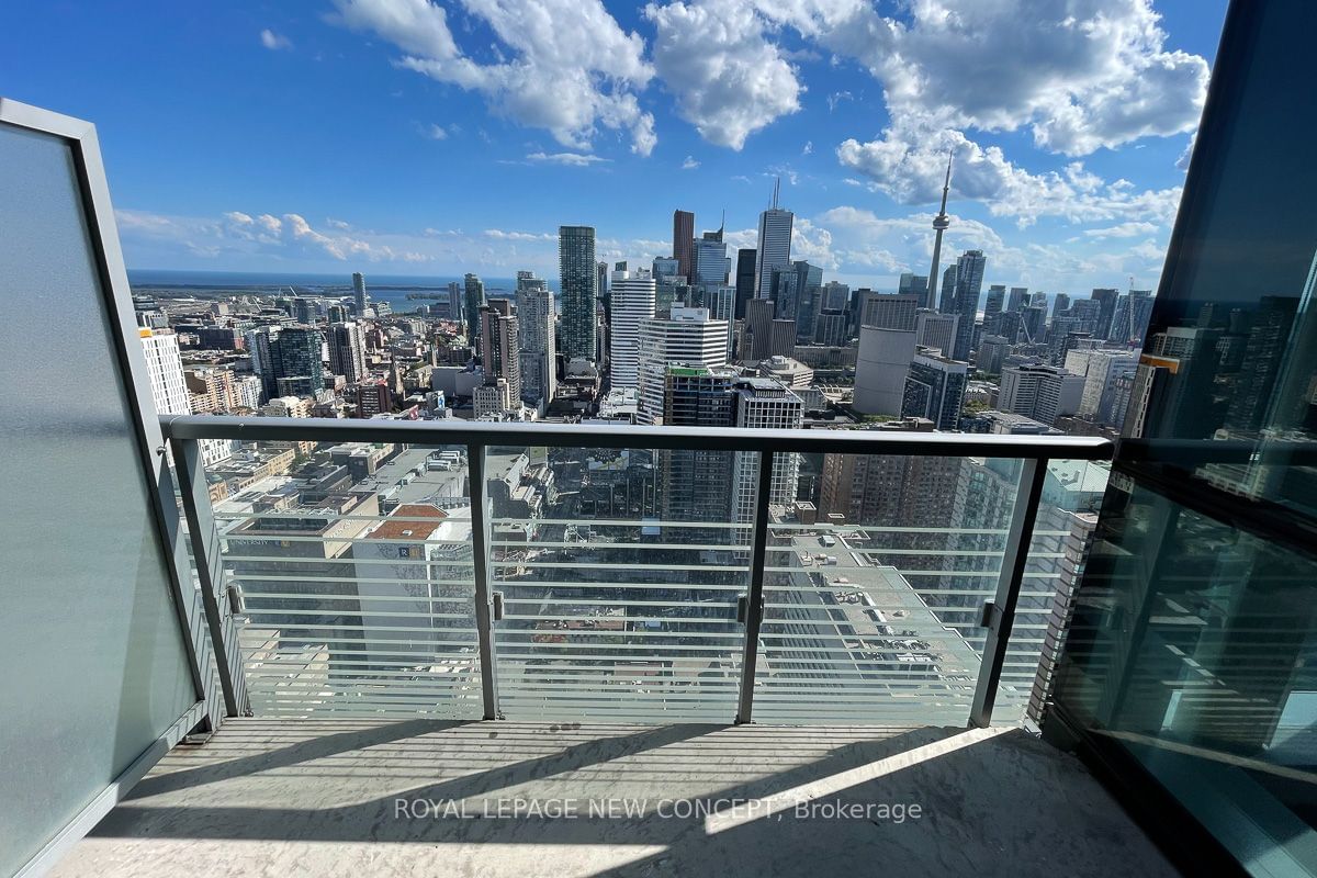 386 Yonge St, unit 4409 for sale - image #29