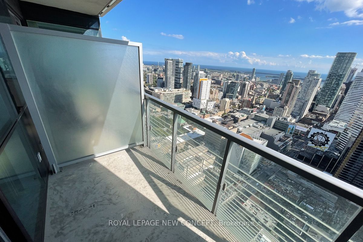 386 Yonge St, unit 4409 for sale - image #30