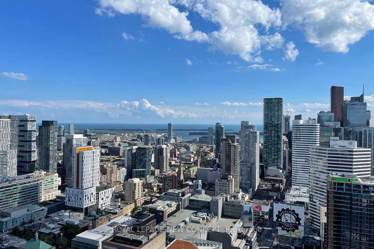 386 Yonge St, unit 4409 for sale - image #36