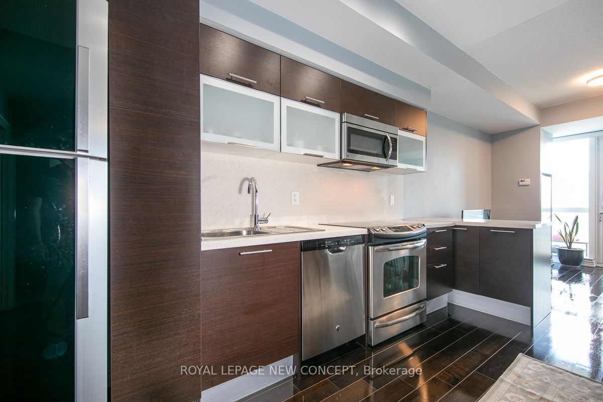 386 Yonge St, unit 4409 for sale - image #5