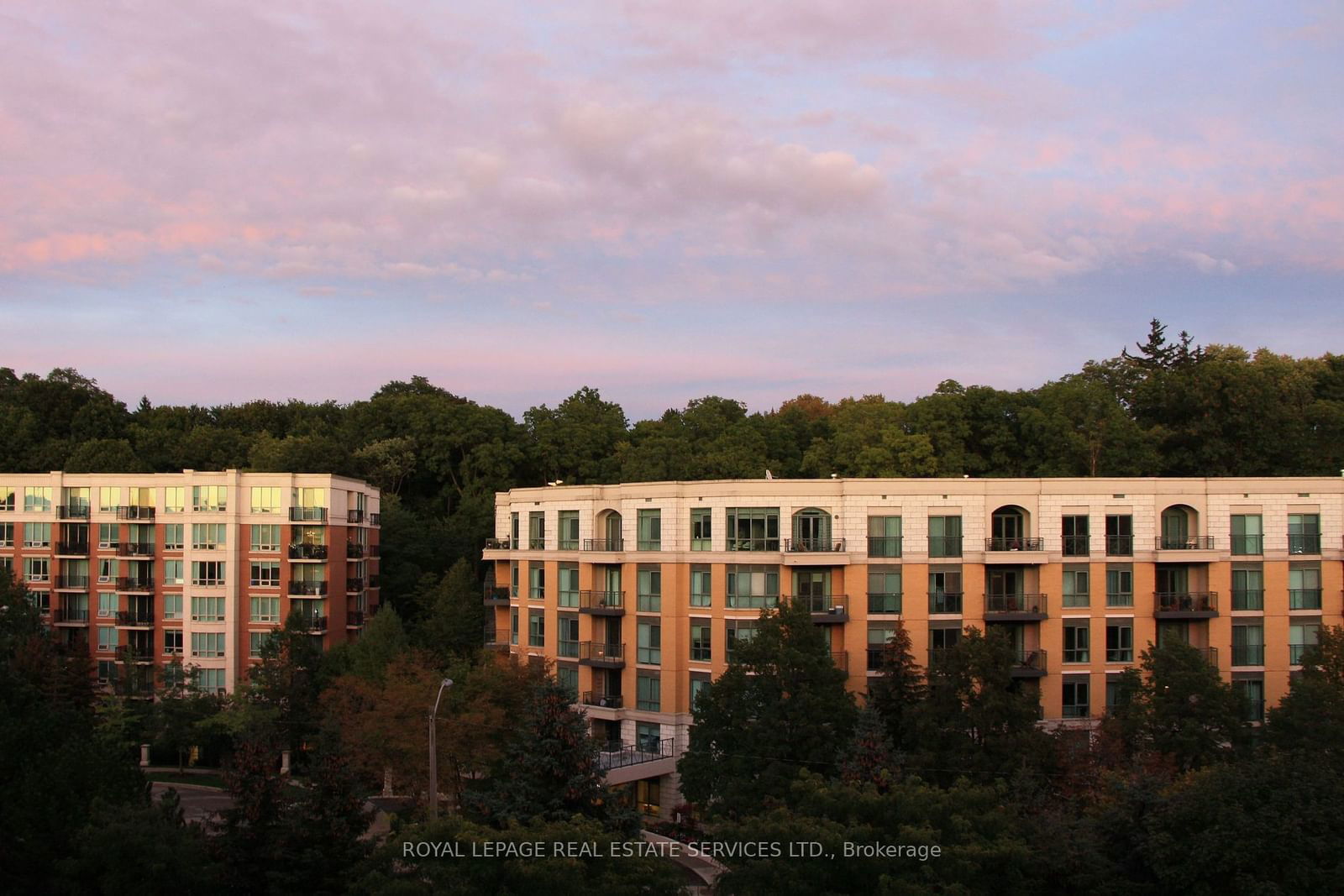 Hillside At York Mills Condos, North York, Toronto