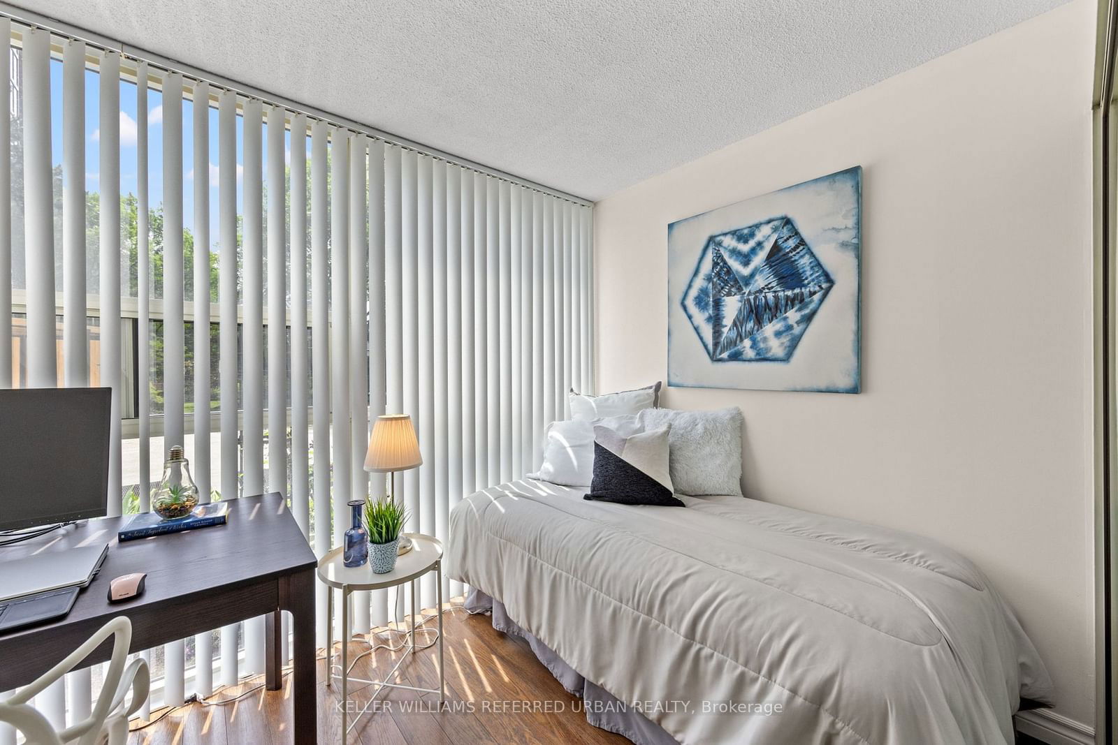 705 King St W, unit 111 for sale - image #24