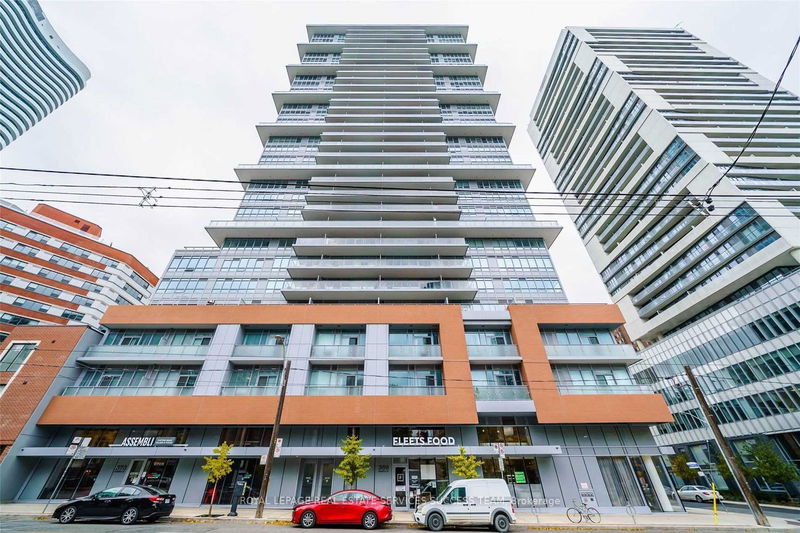 365 Church St, unit 3013 for sale - image #1