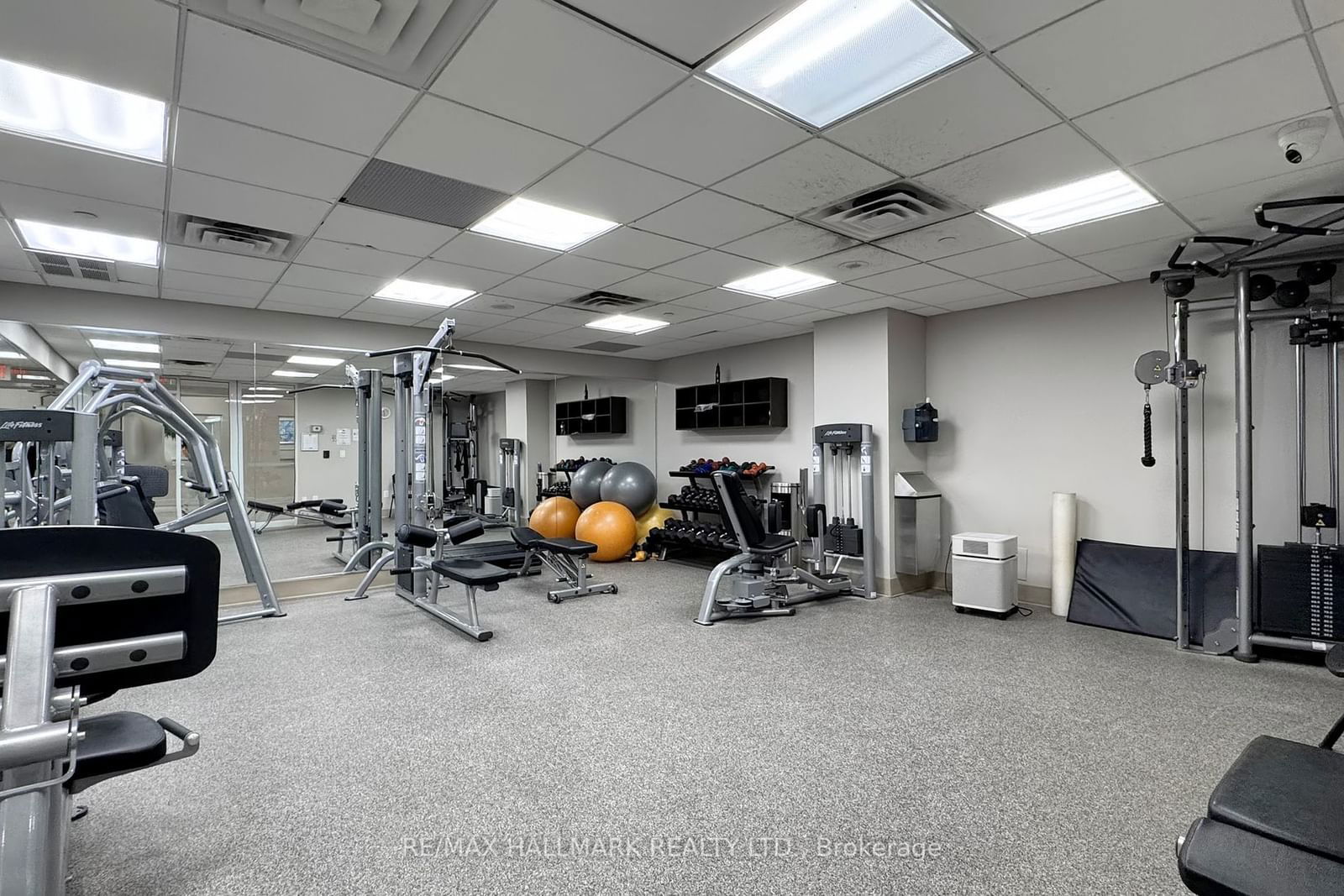 660 Sheppard Ave E, unit LPH05 for sale - image #37