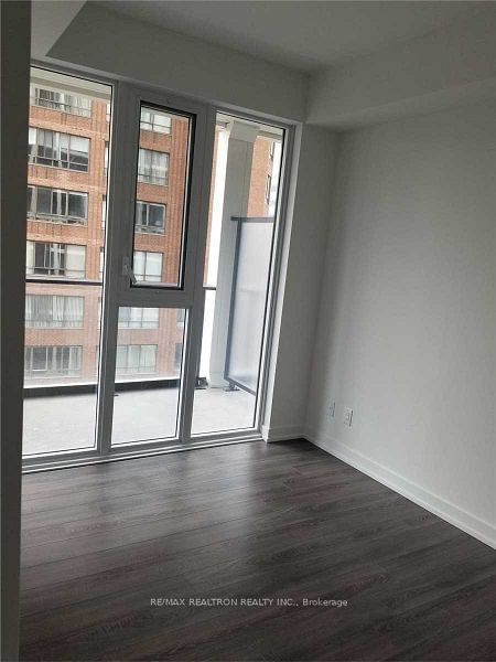 20 Edward St, unit 1510 for rent