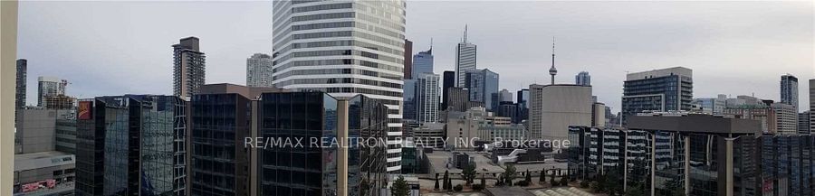 20 Edward St, unit 1510 for rent