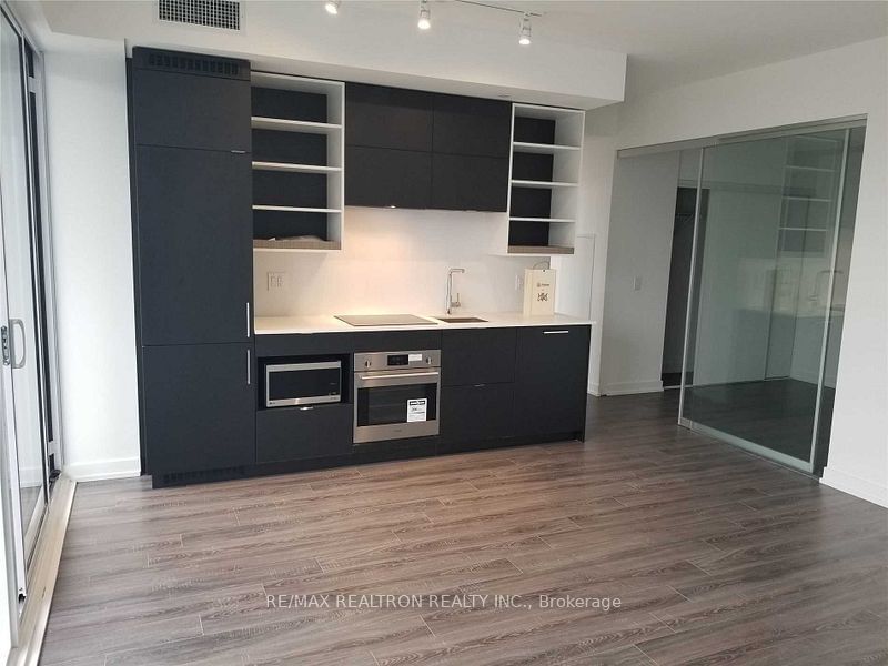 20 Edward St, unit 1510 for rent