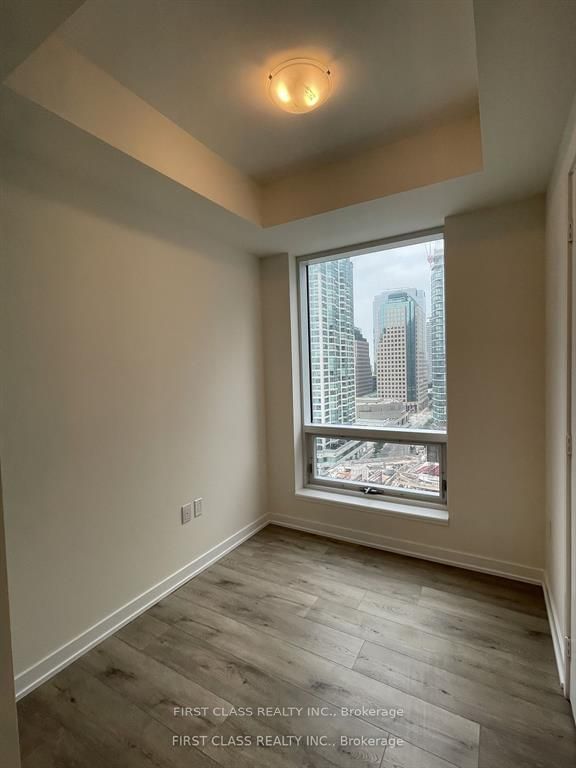 28 Freeland St, unit 1604 for rent